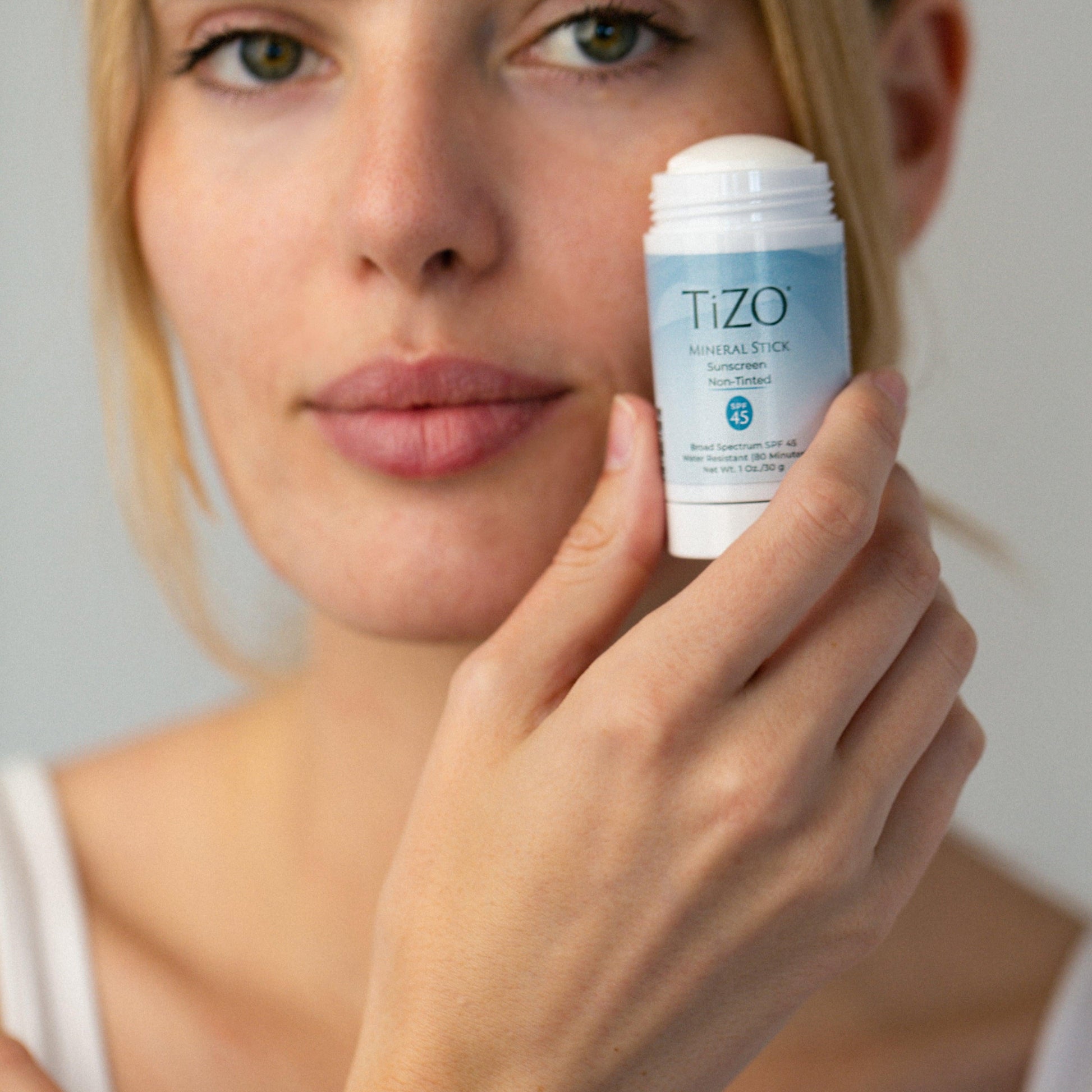 TiZO Mineral Stick Fotoprotector Barra Sin Tinte SPF45